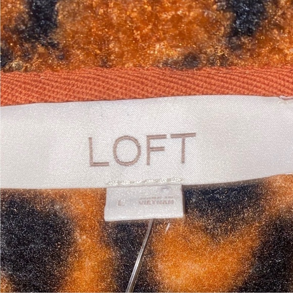 Leopard print Sherpa half zip hoodie - Picture 7 of 7